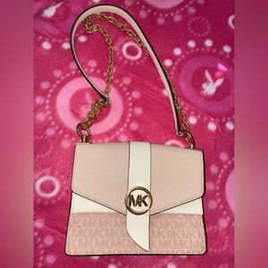 Micheal kors bag